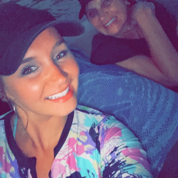 Meet your Posher, Roxie - Picture 4 of 7